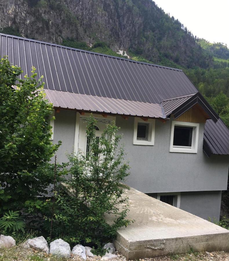Bujtina Sherifaj Valbone Exterior photo